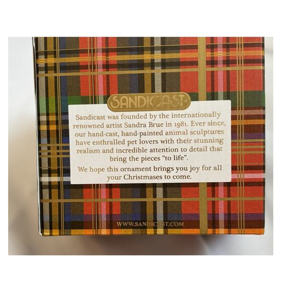 Sandicast Beagle Dog Christmas Ornament Hand Painted In Box - Picture 2 of 3